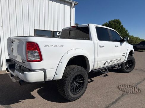 Used 2021 RAM 1500 Big Horn AWD/4WD image 3