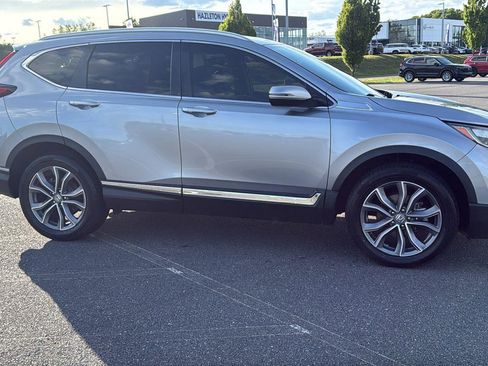 Used 2022 Honda CR-V Touring image 3