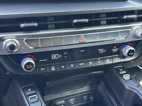 Used 2023 Kia Telluride S w/ S Sunroof Package FWD image 32
