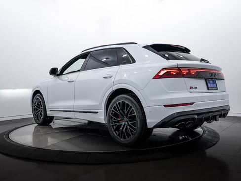 New 2026 Audi SQ8 Prestige image 5