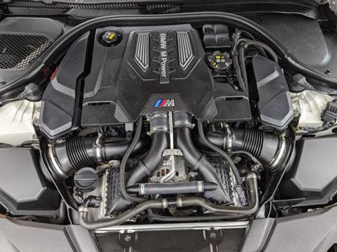 Used 2018 BMW M5 image 33