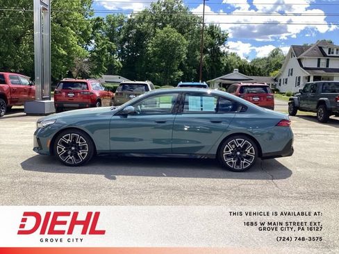 Used 2024 BMW 530i xDrive w/ M Sport Package AWD/4WD image 4