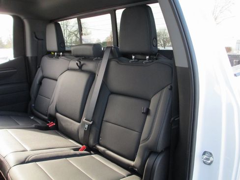 New 2026 GMC Sierra 1500 SLT w/ SLT Premium Plus Package image 13