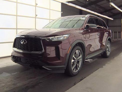 Used 2023 INFINITI QX60 Luxe w/ Vision Package image 2