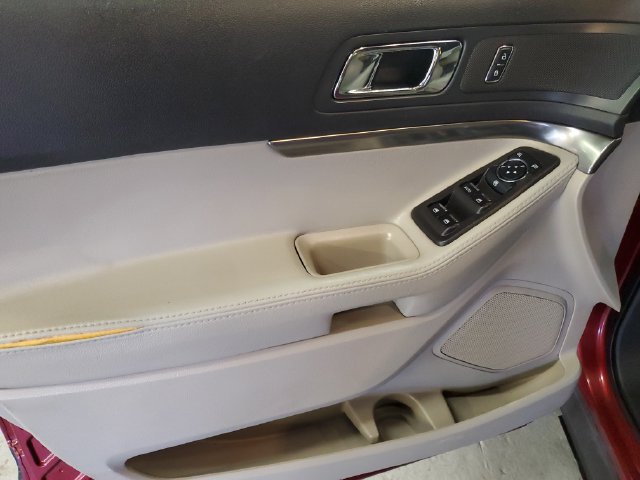 Used 2014 Ford Explorer 4WD image 12