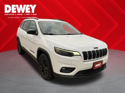 Used 2023 Jeep Cherokee Altitude Lux