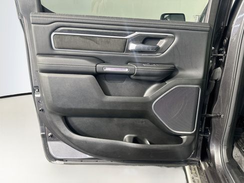 Used 2023 RAM 1500 Laramie AWD/4WD image 27