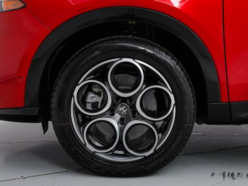 New 2026 Alfa Romeo Tonale w/ Red Premium Package AWD/4WD image 18