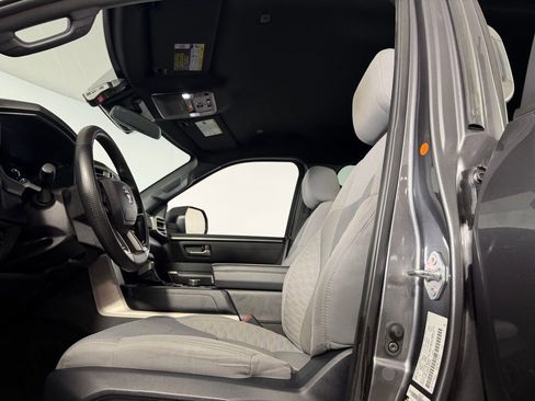 Used 2025 Toyota Tundra SR5 RWD image 31