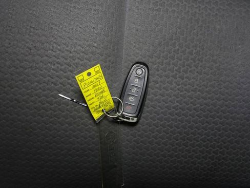 Used 2019 Ford Escape SE AWD/4WD image 35