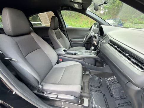Used 2021 Honda HR-V Sport image 20