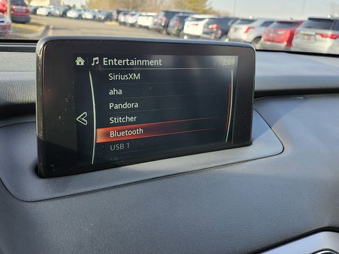 Used 2019 MAZDA CX-9 Touring w/ Touring Premium Package image 12