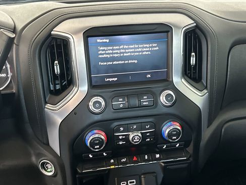 Used 2022 GMC Sierra 1500 Elevation w/ LPO, Elevation Black Package image 23