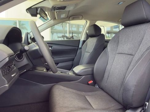 Used 2024 Honda Accord LX image 4