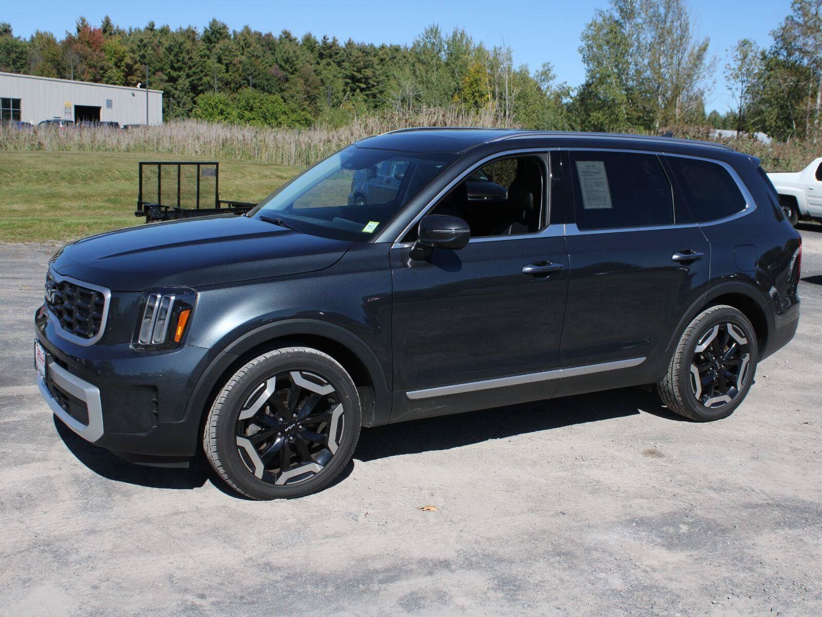 Used 2024 Kia Telluride S w/ S Sunroof Package AWD/4WD image 5