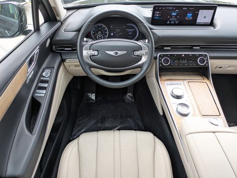 Certified 2024 Genesis GV80 3.5T image 11