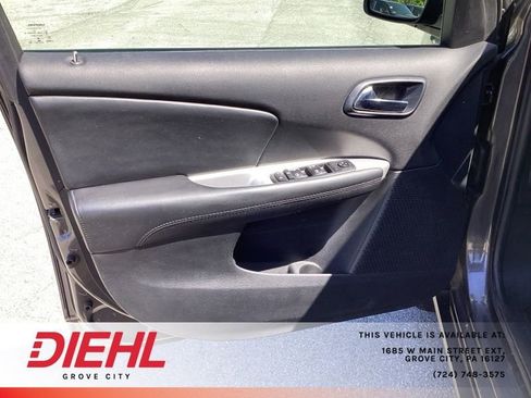 Used 2019 Dodge Journey SE w/ Connectivity Group AWD/4WD image 19