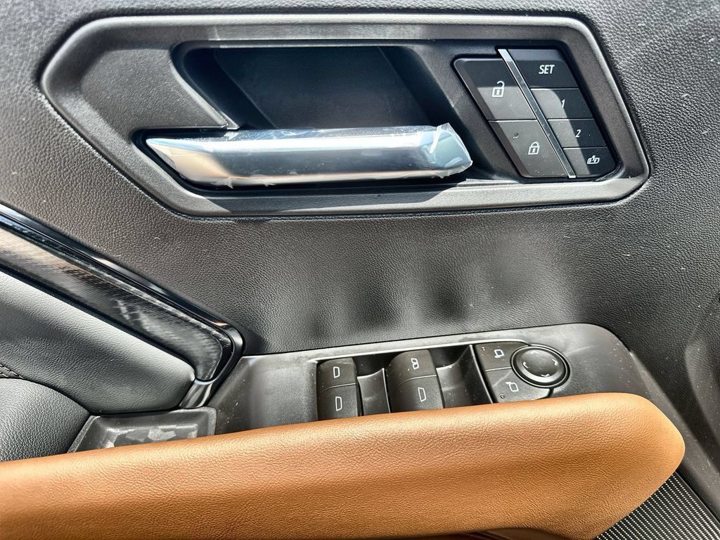 New 2026 GMC Canyon AT4 w/ Technology Plus Package AWD/4WD image 22
