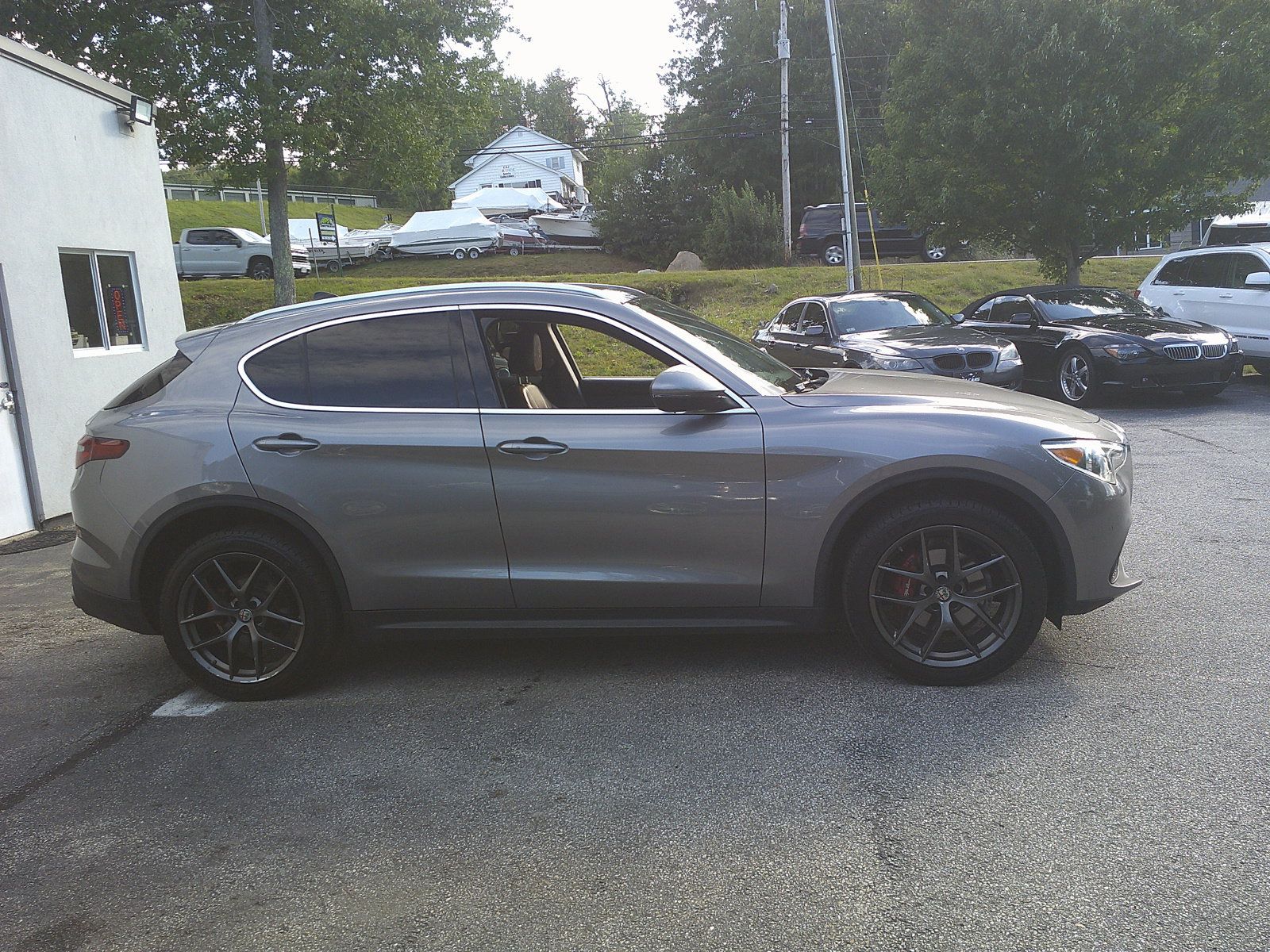 Used 2019 Alfa Romeo Stelvio Ti Lusso w/ Quick Order Package 22X Lusso AWD/4WD image 4