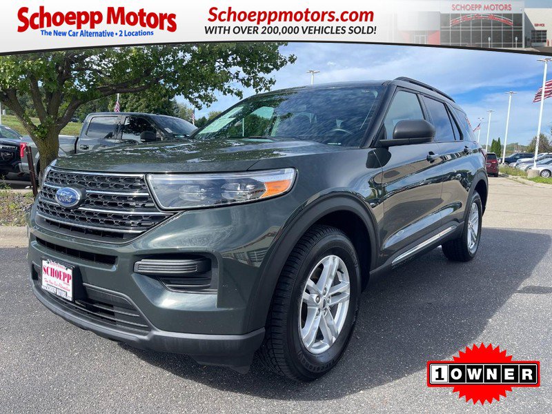 Used 2023 Ford Explorer XLT AWD/4WD image 1