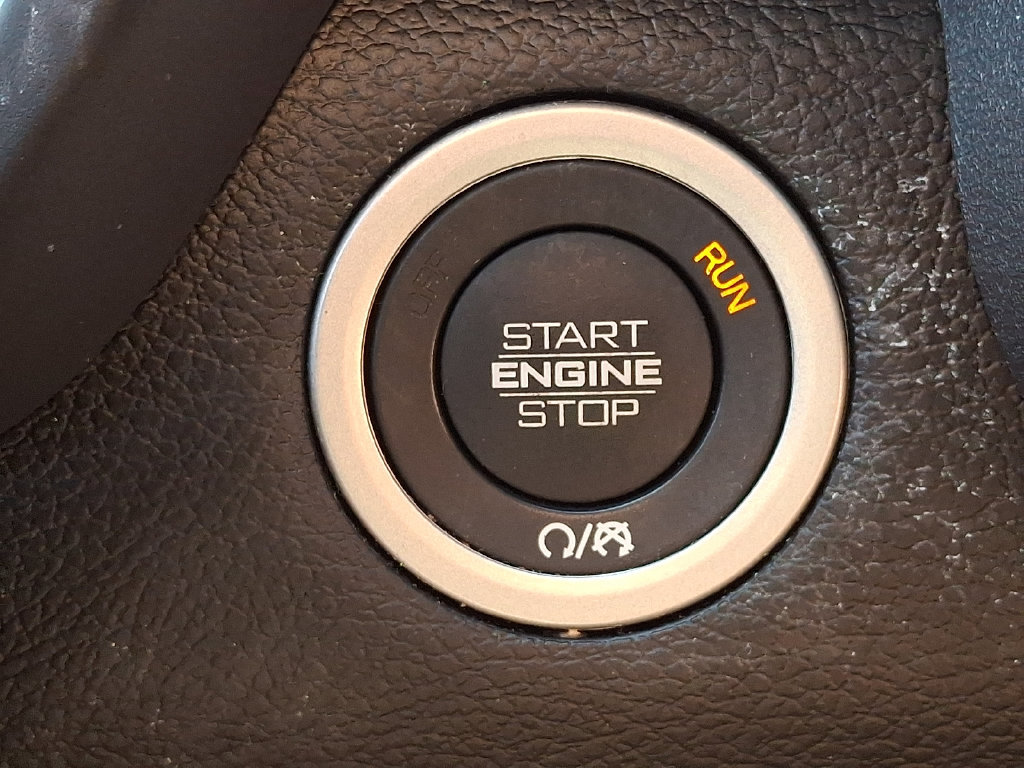 Certified 2025 RAM 3500 Laramie AWD/4WD image 30