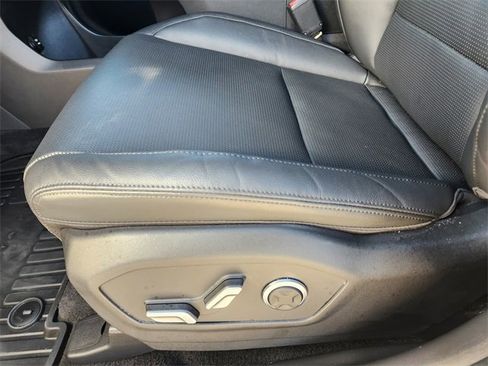 Used 2025 Hyundai Santa Fe Limited image 25