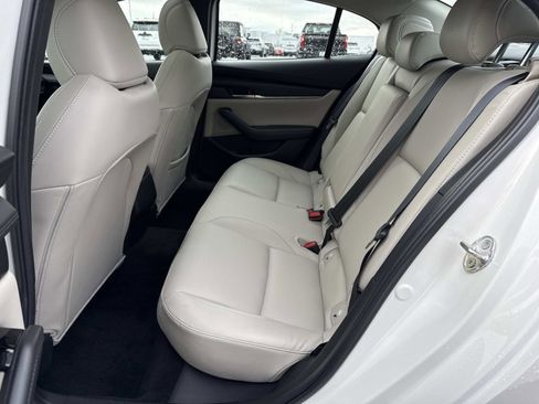 Used 2024 MAZDA MAZDA3 s image 22