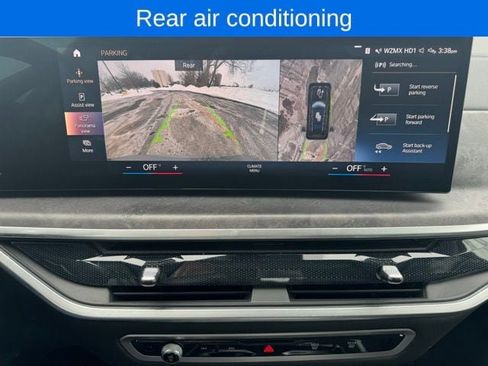 Used 2023 BMW X7 xDrive40i w/ Premium Package image 19