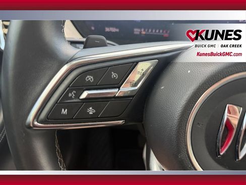 Used 2024 Buick Envision Preferred AWD/4WD image 17