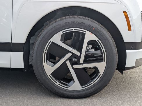 New 2026 Hyundai Ioniq 9 Calligraphy AWD/4WD image 7