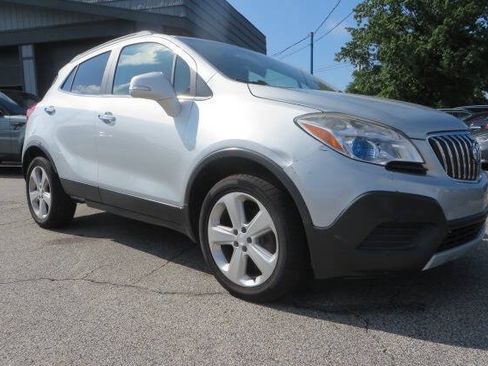 Used 2016 Buick Encore FWD image 1