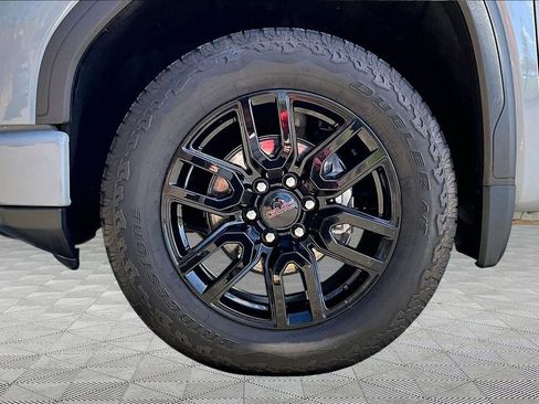 Used 2024 GMC Sierra 1500 Elevation image 21