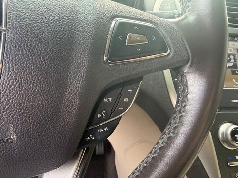 Used 2018 Lincoln MKC Select w/ Select Plus Package image 28