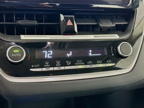 Used 2024 Toyota Corolla LE image 22