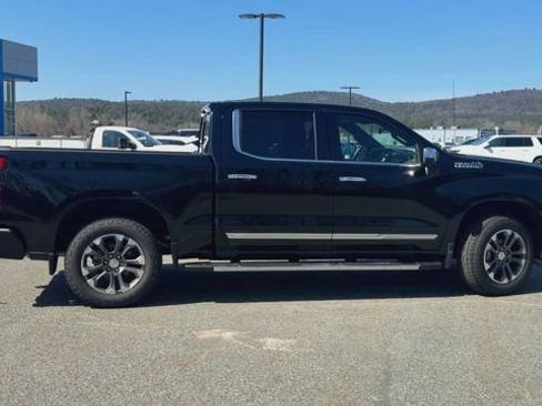 New 2026 Chevrolet Silverado 1500 High Country w/ Technology Package AWD/4WD image 9
