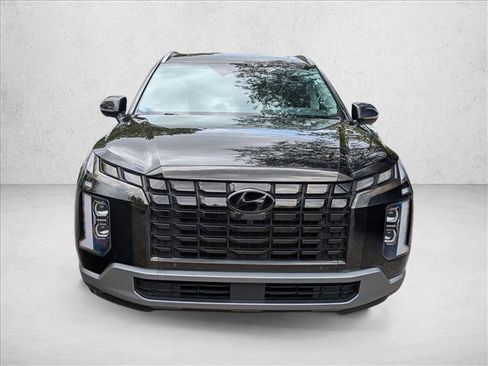 Used 2023 Hyundai Palisade SEL image 2