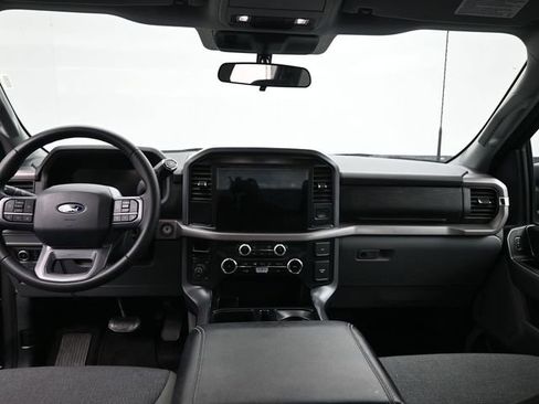 Used 2025 Ford F150 XLT w/ Equipment Group 301A Standard image 22