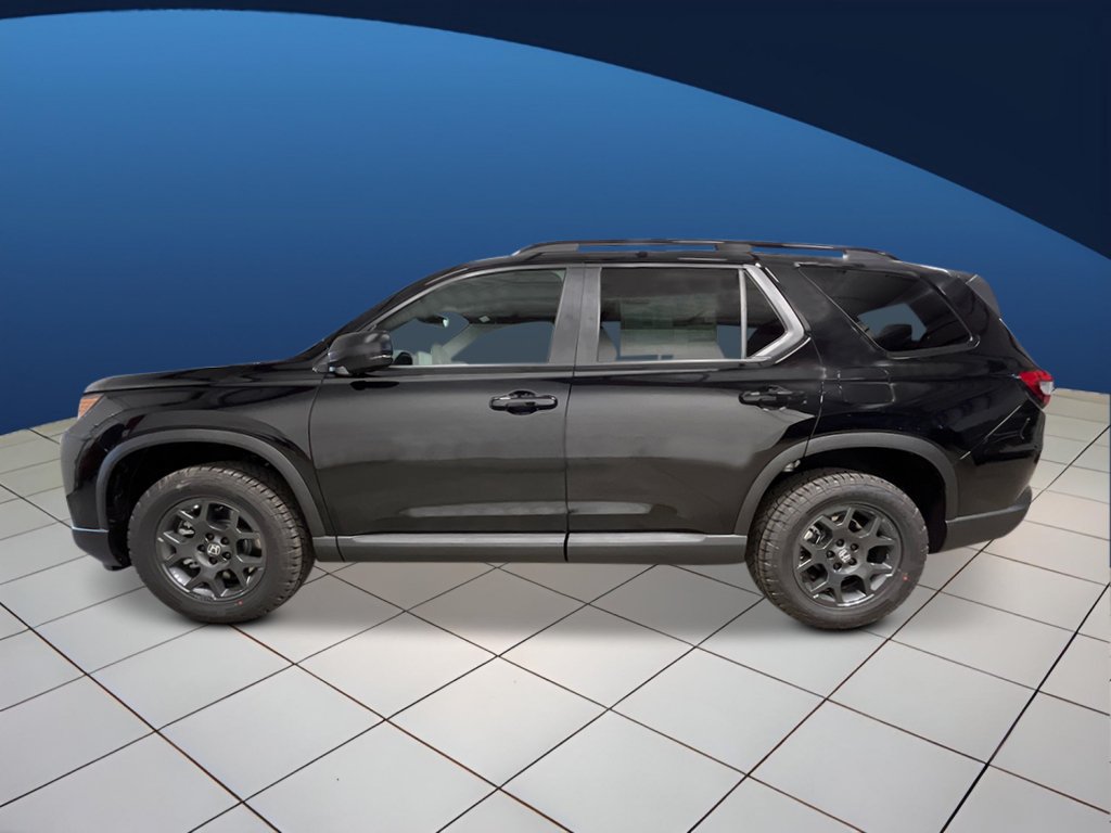 New 2026 Honda Pilot TrailSport image 2