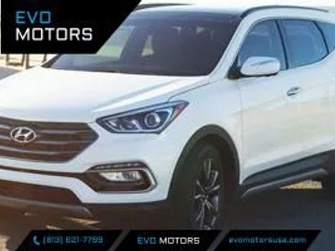Used 2018 Hyundai Santa Fe Sport FWD image 1