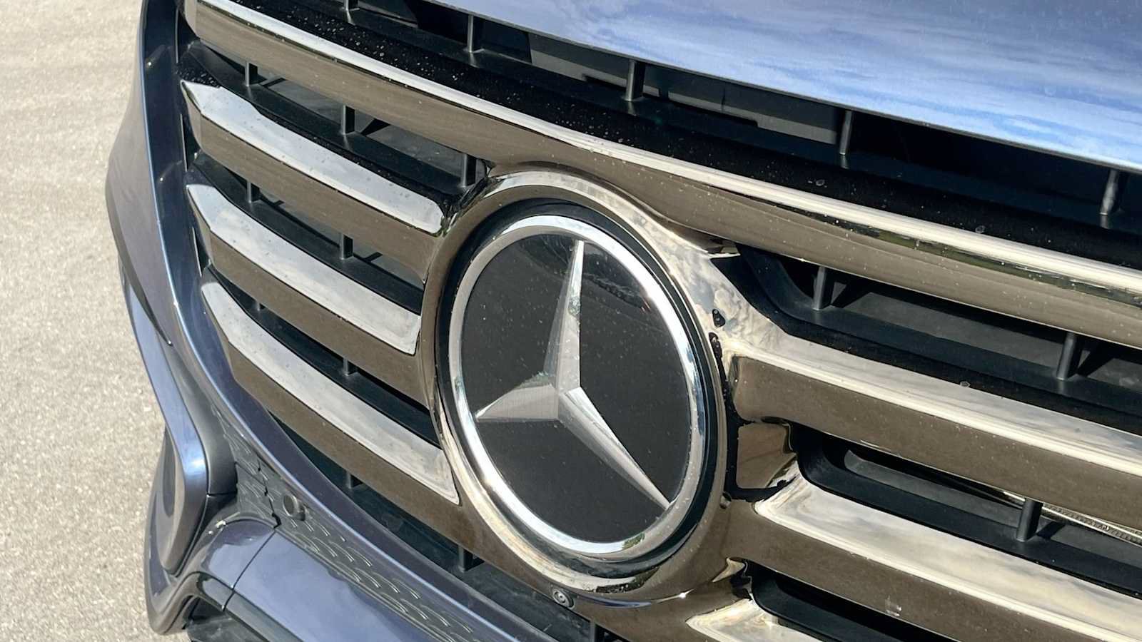 Certified 2024 Mercedes-Benz GLS 450 4MATIC image 25