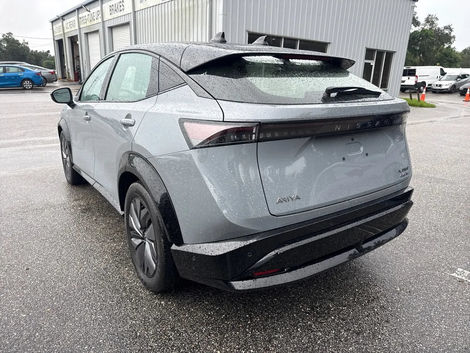 Used 2023 Nissan Ariya AWD/4WD image 11