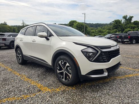 Used 2023 Kia Sportage EX w/ EX Premium Package AWD/4WD image 6