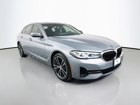 Certified 2023 BMW 540i w/ Premium Package image 3
