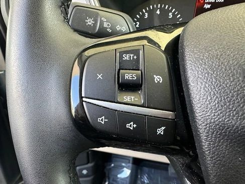Certified 2022 Ford Escape SEL FWD image 23