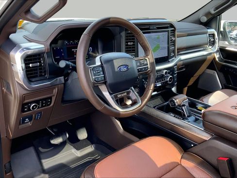 Used 2025 Ford F150 King Ranch w/ FX4 Off-Road Package AWD/4WD image 16