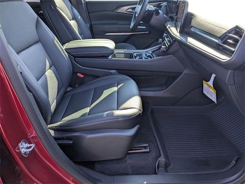 New 2026 Chevrolet Traverse LT w/ Sun and Wheel Package image 39