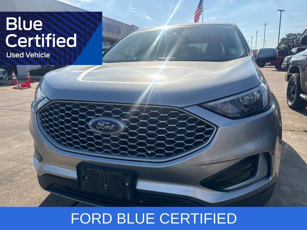 Used 2024 Ford Edge SEL AWD/4WD image 2