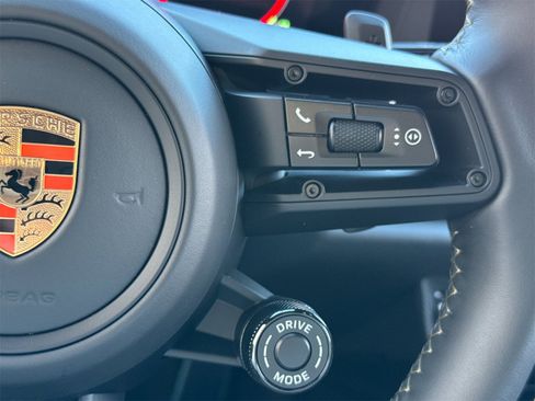 Used 2026 Porsche 911 Carrera 4 GTS image 27