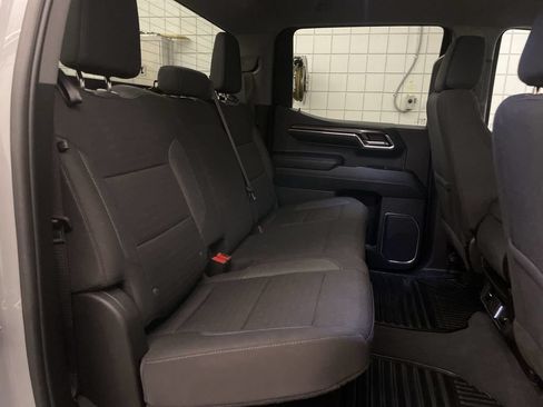 Used 2024 Chevrolet Silverado 1500 LT AWD/4WD image 20