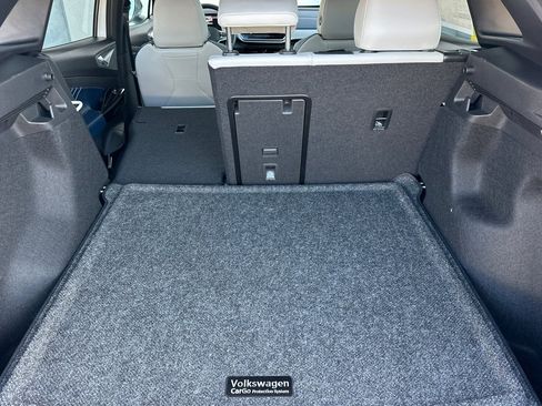 New 2025 Volkswagen ID.4 Pro S image 13